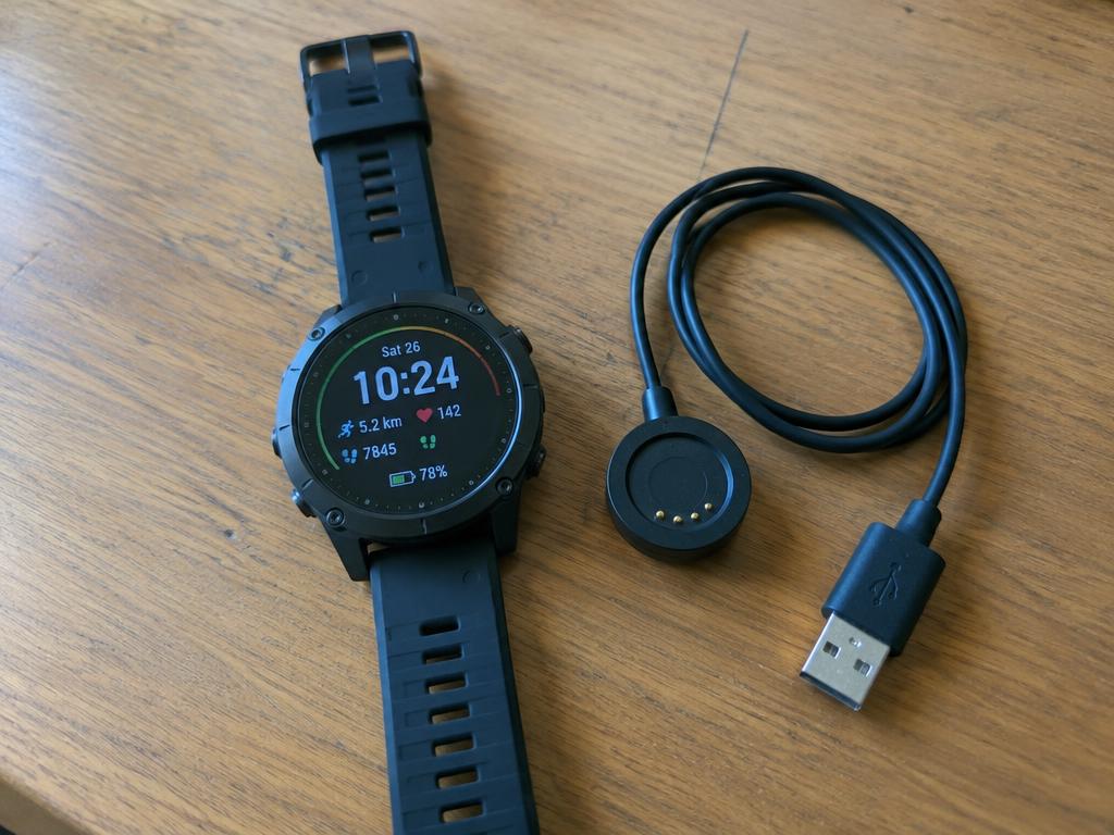 Relógio GPS multiesporte com carregador